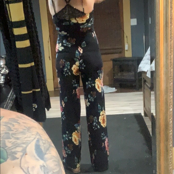 Flowered Jumper - Picture 3 of 4